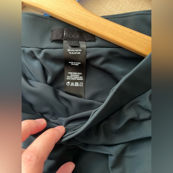 REVOLVE h:ours Blue One-Shoulder Top Size S - Picture 4 of 6